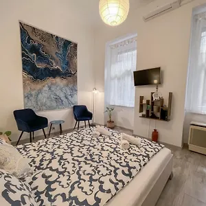 Apartment Free Parking, Downtown Near New York Cafe, Budapest